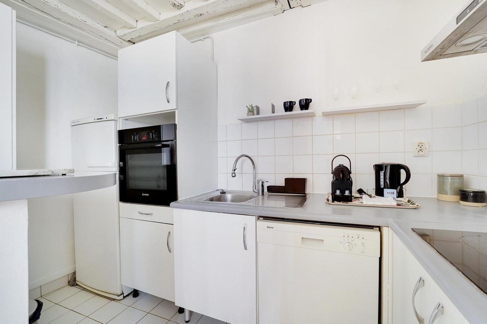 Guestready - Appartement Arty Cosy Et Tres Central Párizs Kültér fotó