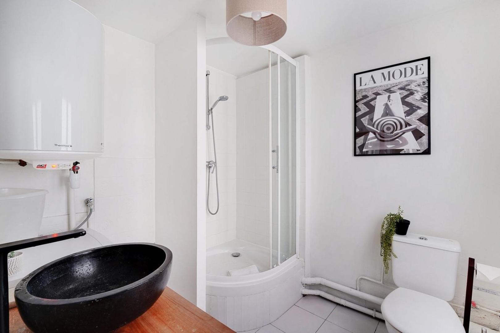 Guestready - Appartement Arty Cosy Et Tres Central Párizs Kültér fotó